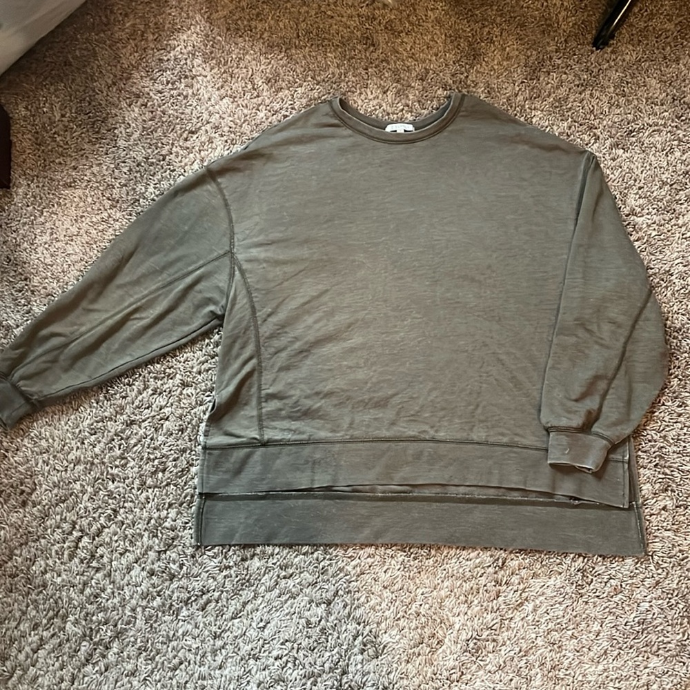 Z supply sweater